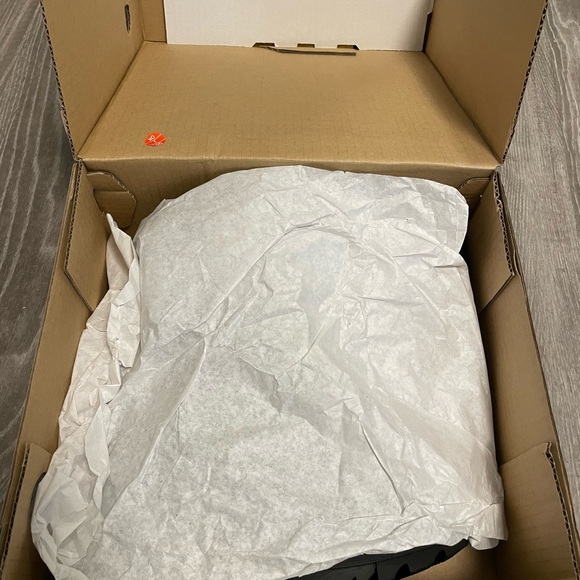 SOLD OUT Sorel Ladies Black Tivoli lV Boots Size 9 - Picture 11 of 11